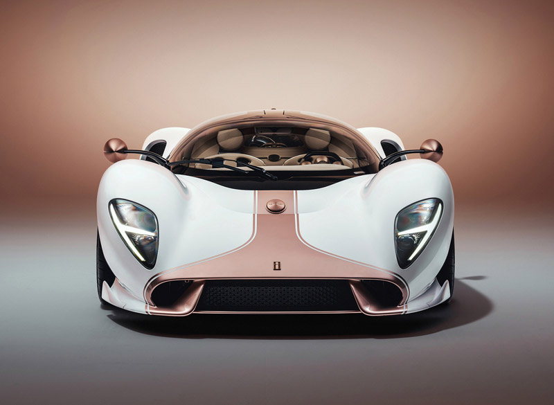 De-Tomaso-P72-a