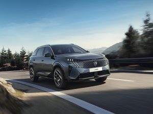 Peugeot-Dual-Motor-5008-300x223
