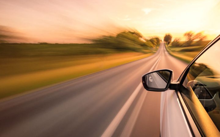 Andar a mais de 180 km/h pode vir a ser crime