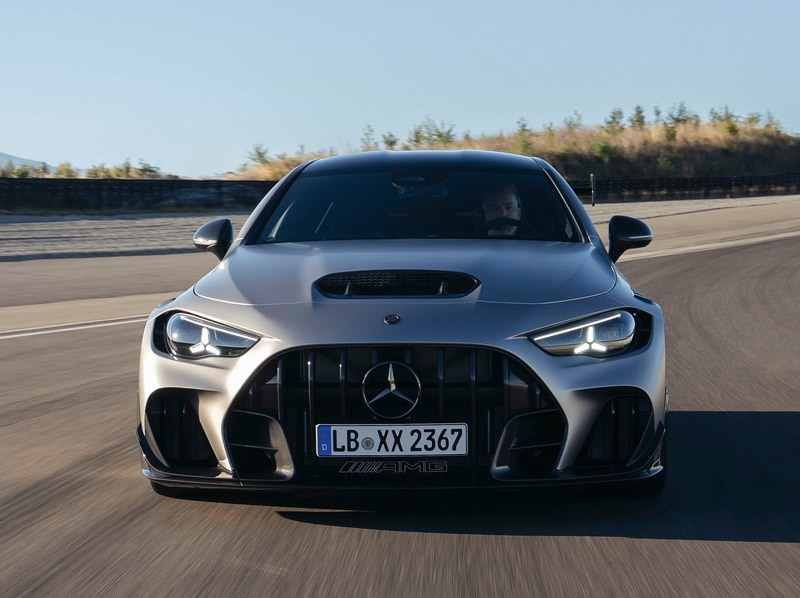 Mercedes-AMG CLE 646 muito “Spezial”